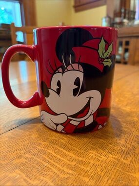 Disney Minnie Giant Mug